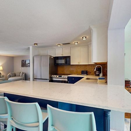 Getaway On Gladiolus Villa Anna Maria Luaran gambar