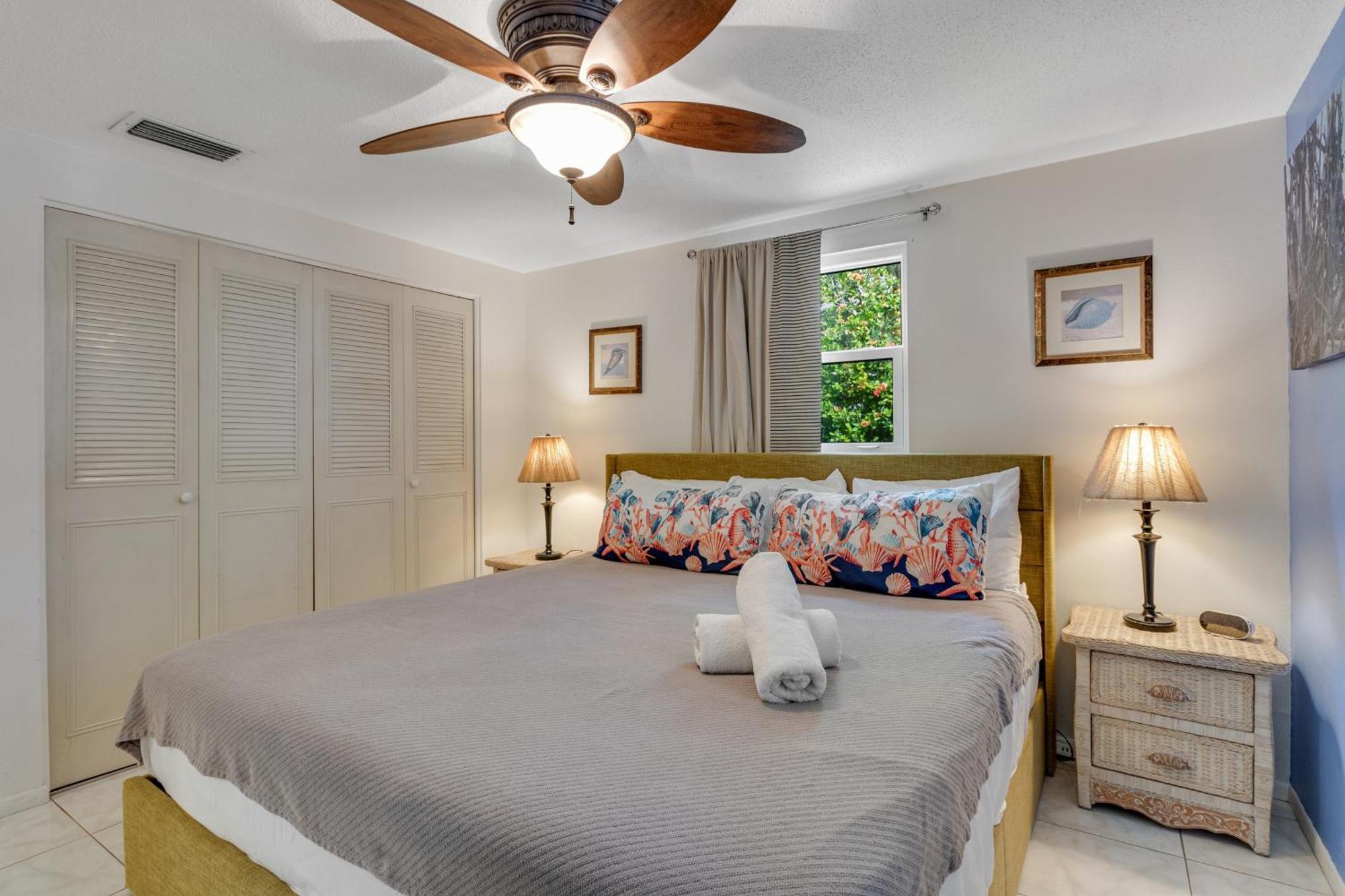 Getaway On Gladiolus Villa Anna Maria Luaran gambar